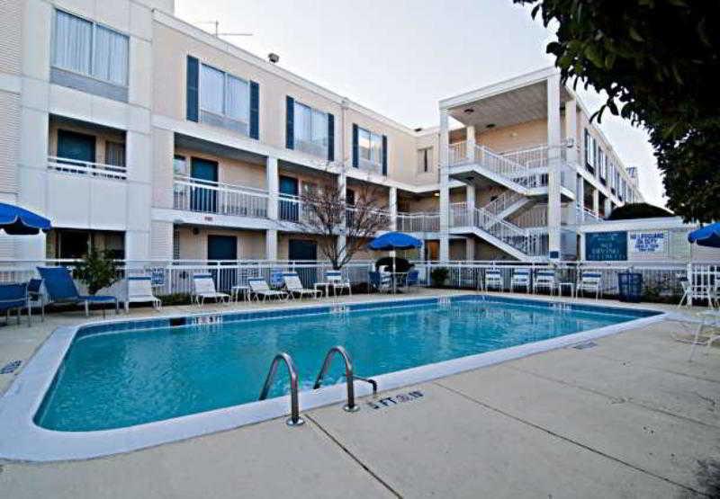 Days Inn By Wyndham Florence Near Civic Center Exterior foto